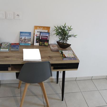 Appartement Bordeaux Lac Esterno foto